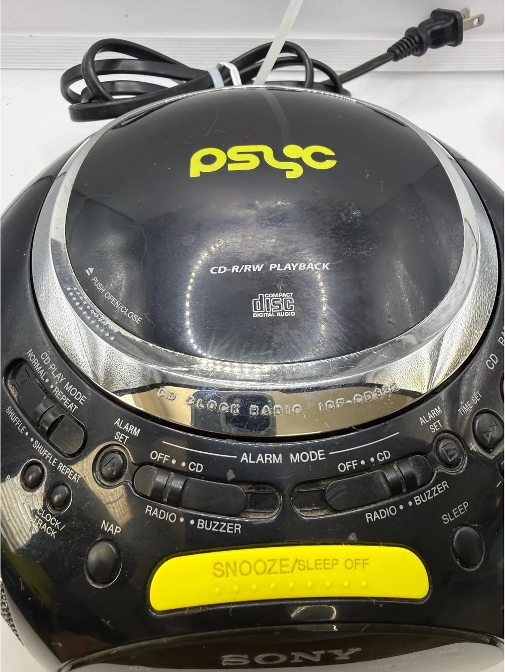 Sony PSYC ICF-CD832 CD Clock Radio AM/FM Player Retro Black - Tested & Working